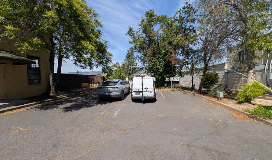 120 E Main St, Ashland, OR 97520 - 0 Beds, 0 Bath