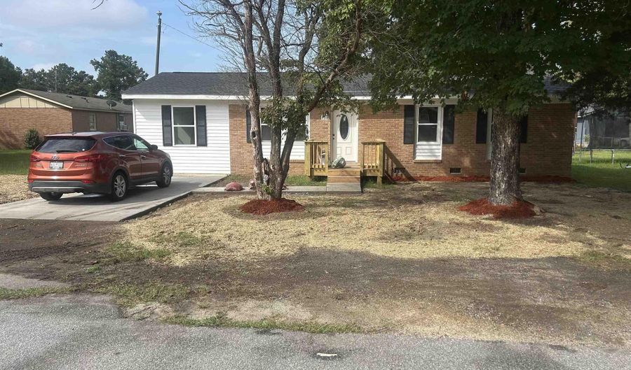 536 Linda Ln, Bishopville, SC 29010 - 4 Beds, 2 Bath