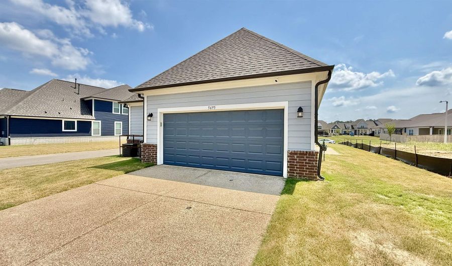 5695 PLEASANT Park, Arlington, TN 38002 - 4 Beds, 3 Bath