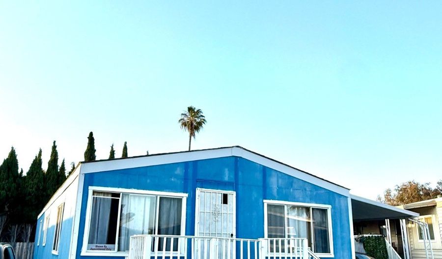 220 N El Camino Real 13, Oceanside, CA 92058 - 3 Beds, 2 Bath