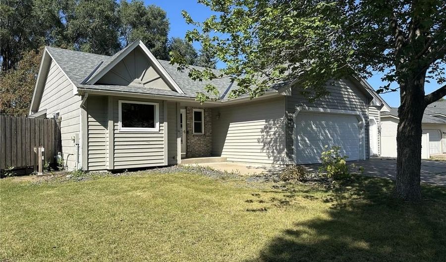 14778 Xkimo St NW, Ramsey, MN 55303 - 3 Beds, 2 Bath