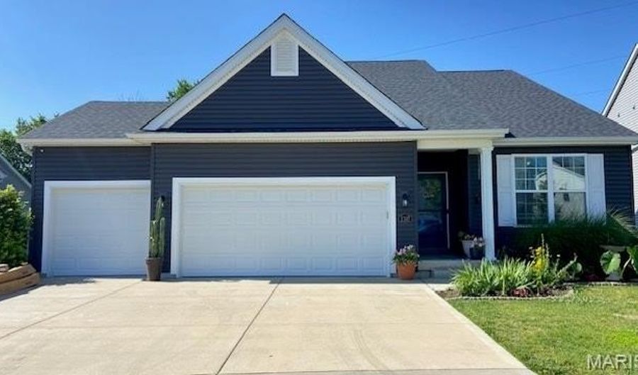 2107 Henley Woods Dr, Arnold, MO 63010 - 4 Beds, 3 Bath
