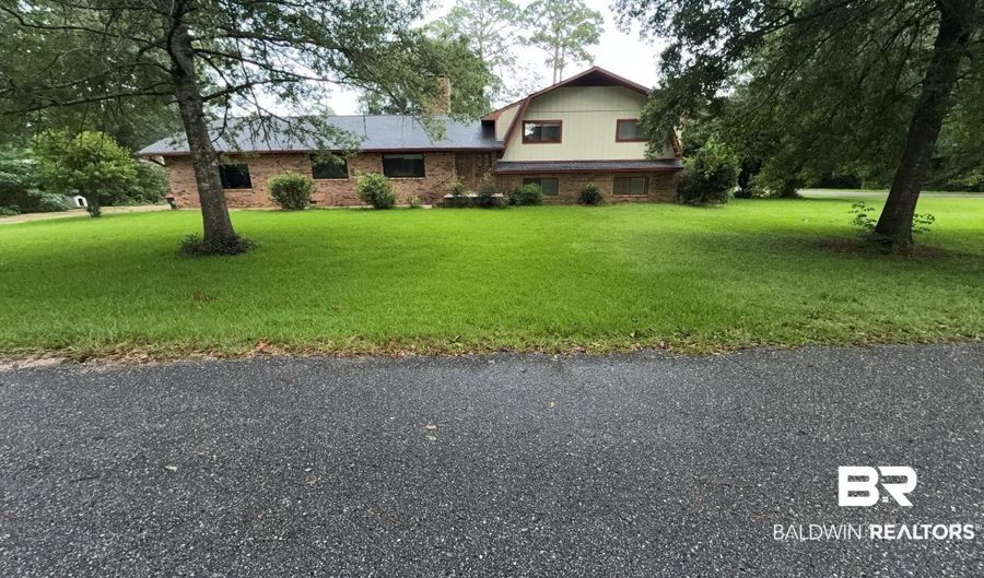 502 Bradley Ave, Bay Minette, AL 36507 - 6 Beds, 3 Bath