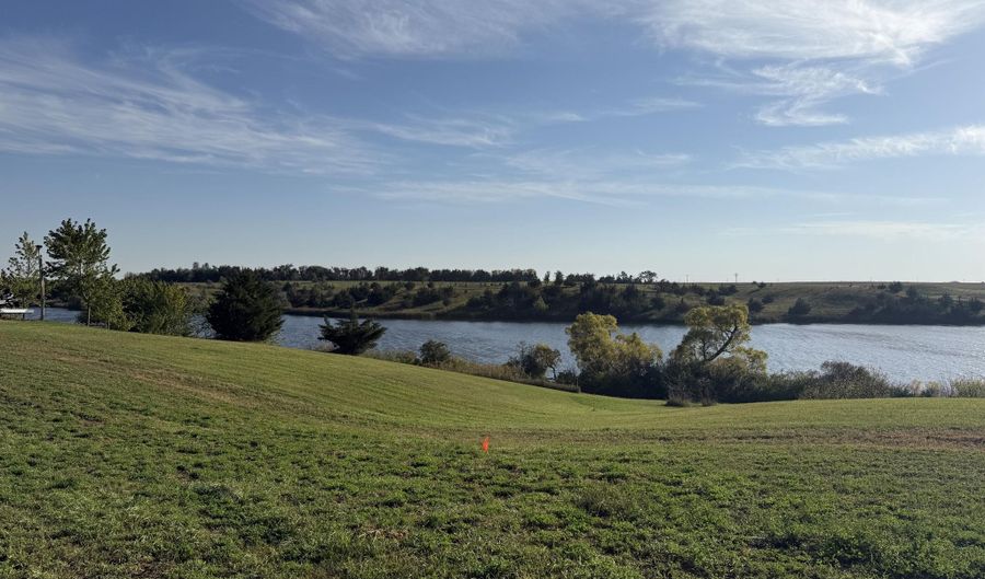 37829 Richmond Dr, Aberdeen, SD 57401 - 0 Beds, 0 Bath