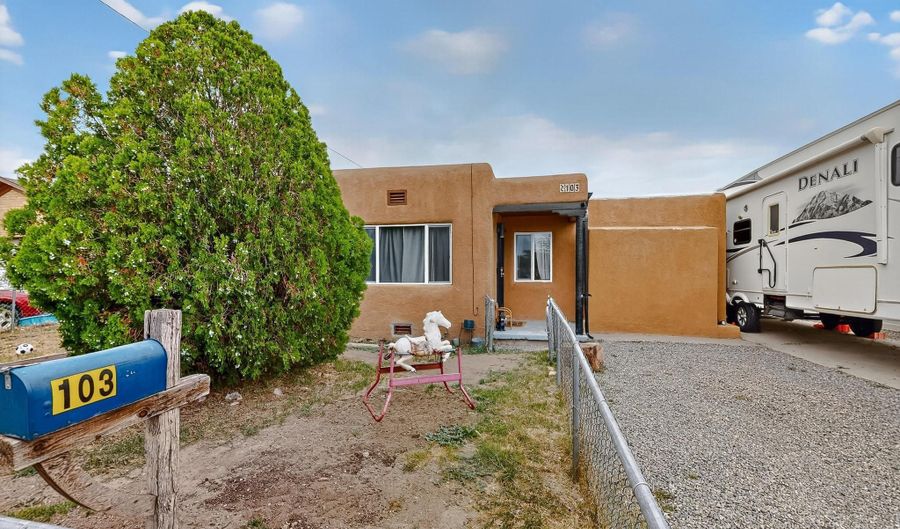 103 ROSEDALE Cir, Belen, NM 87002 - 3 Beds, 1 Bath