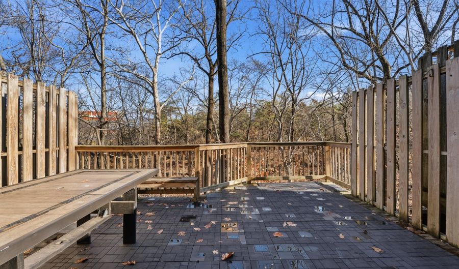 41 JONES FALLS Ter, Baltimore, MD 21209 - 3 Beds, 3 Bath