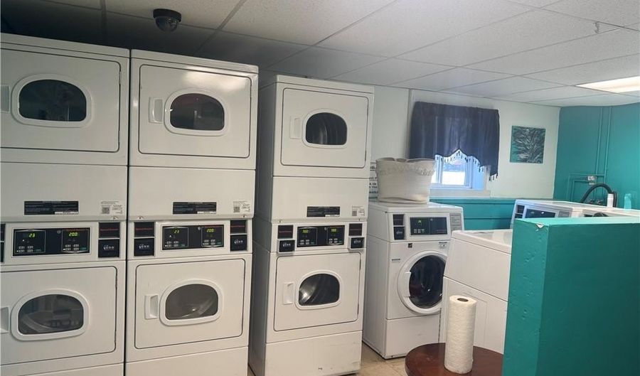 1190 Charles St 12, North Providence, RI 02904 - 1 Beds, 1 Bath