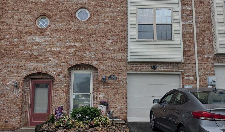 241 FLINT HILL Rd, Alburtis, PA 18011 - 3 Beds, 2 Bath