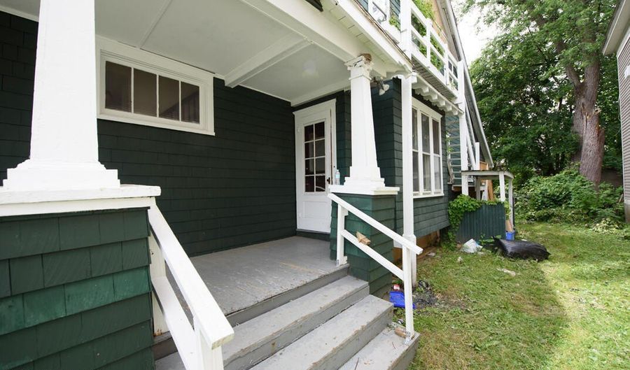 802 Myrtle Ave, Albany, NY 12208 - 5 Beds, 4 Bath