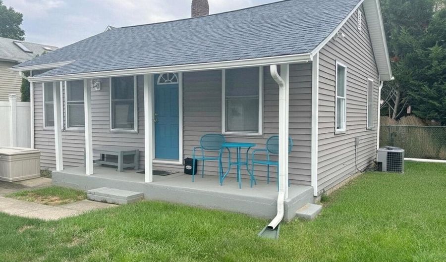 511 14th Ave Rear, Belmar, NJ 07719 - 2 Beds, 1 Bath
