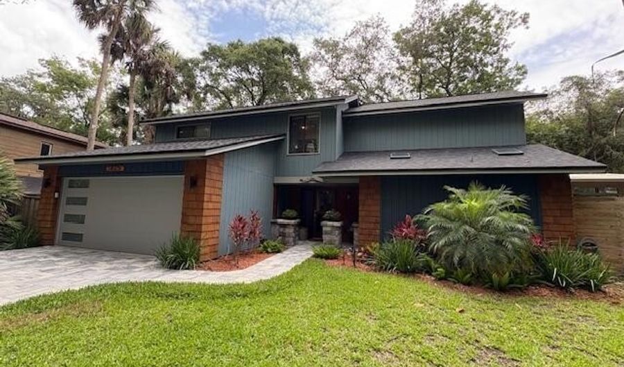 1825 HICKORY Ln, Atlantic Beach, FL 32233 - 4 Beds, 3 Bath