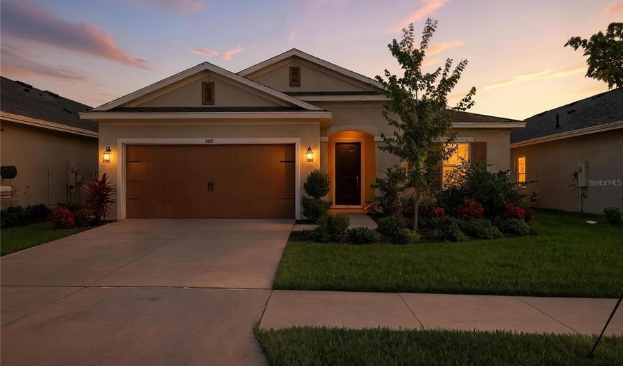 6218 HIDDEN BRANCH Dr, Apollo Beach, FL 33572 - 4 Beds, 3 Bath