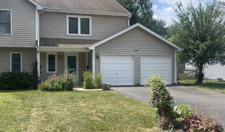 488 Donin Dr 488, Antioch, IL 60002 - 3 Beds, 2 Bath