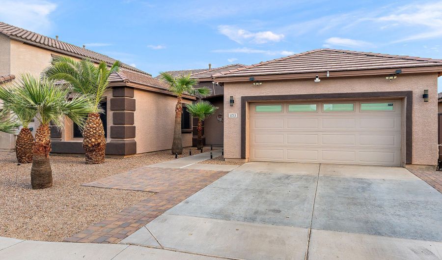 11713 W RIO VISTA Ln, Avondale, AZ 85323 - 4 Beds, 2 Bath