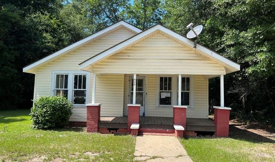 606 Mclendon Ave, Andalusia, AL 36420 - 3 Beds, 1 Bath