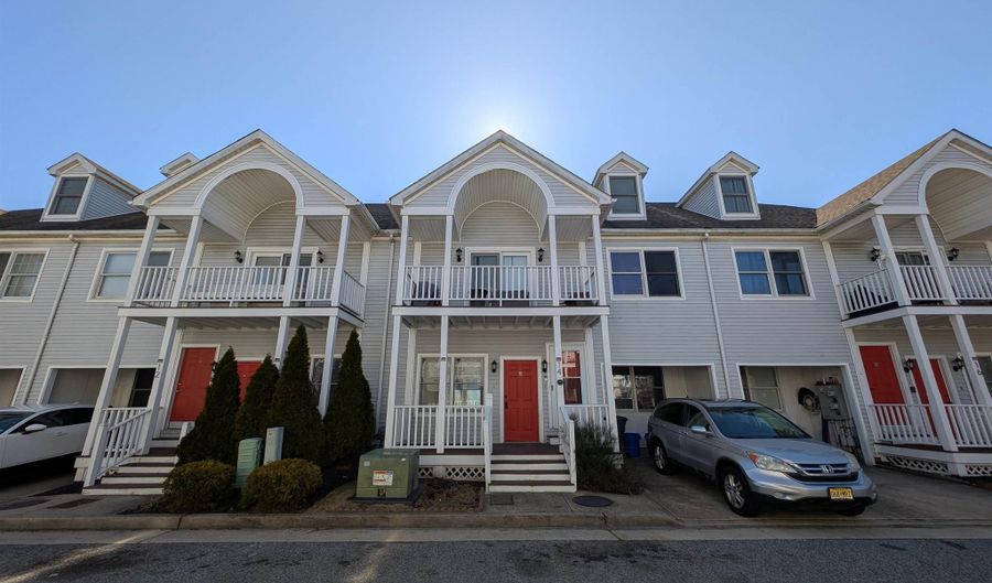 14 Galleon Ct, Atlantic City, NJ 08401 - 2 Beds, 1 Bath