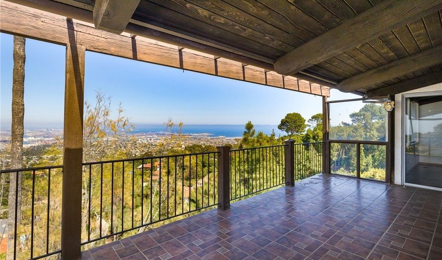 30062 Grandpoint Ln, Rancho Palos Verdes, CA 90275 - 3 Beds, 2 Bath
