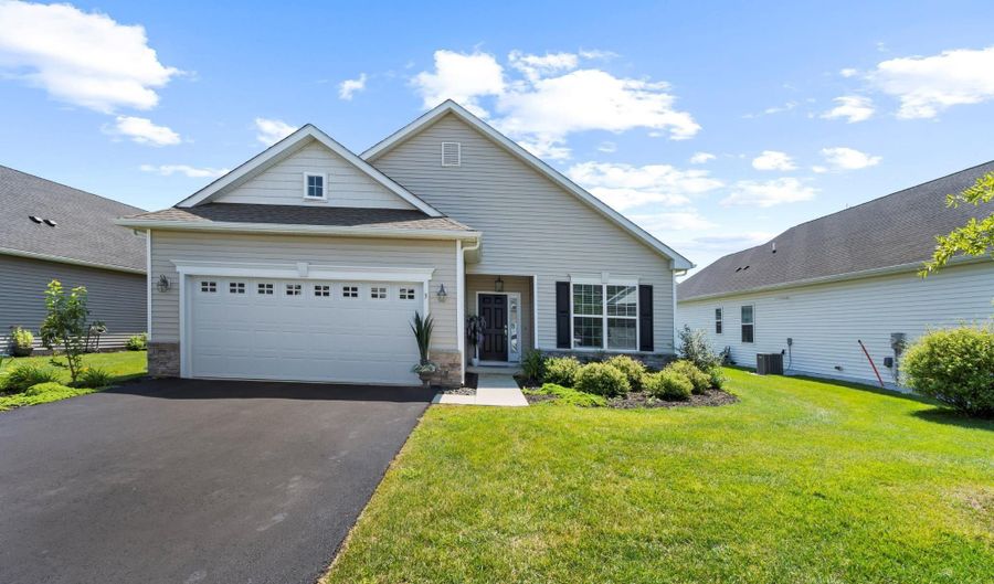 3 COLISEUM Dr, Mt. Holly, NJ 08060 - 2 Beds, 2 Bath