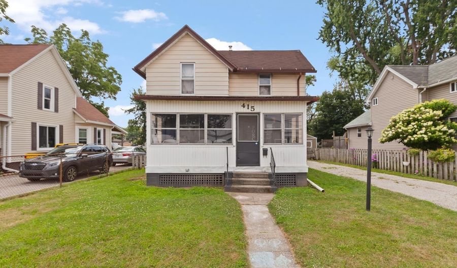 415 W Beecher, Adrian, MI 49221 - 2 Beds, 1 Bath