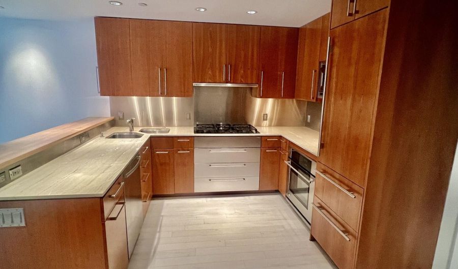 100 E COOPER Ave 2, Aspen, CO 81611 - 1 Beds, null Bath