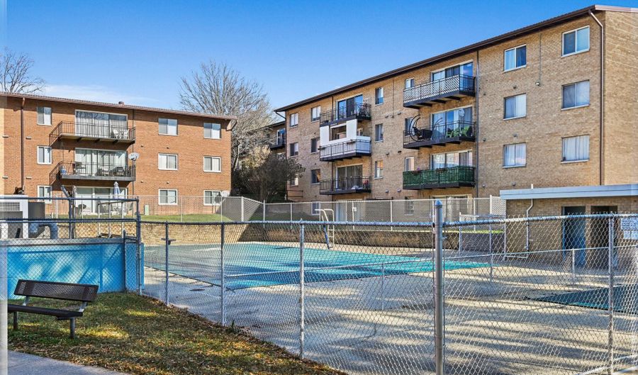 4106 MANGALORE Dr 401, Annandale, VA 22003 - 1 Beds, 1 Bath
