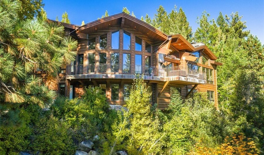 951 Divot Ct, Incline Village, NV 89451 - 6 Beds, 8 Bath