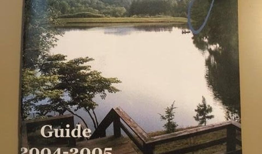 462 Lake View Dr, Barbourville, KY 40906 - 3 Beds, 2 Bath