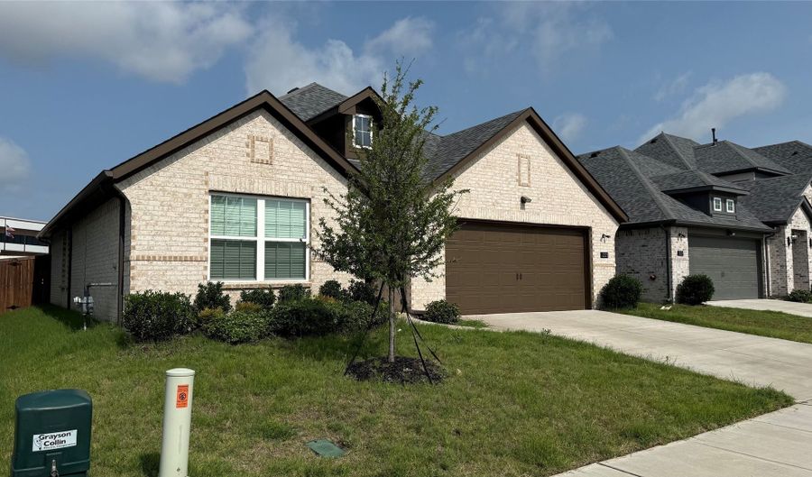 221 Santa Lucia Dr, Anna, TX 75409 - 3 Beds, 2 Bath