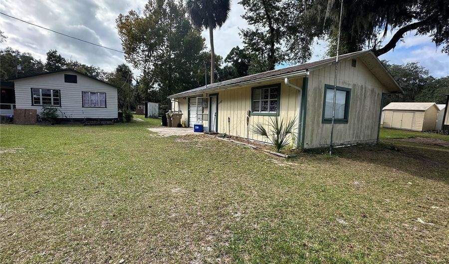 54901 CEDAR CREST Rd, Astor, FL 32102 - 3 Beds, 3 Bath