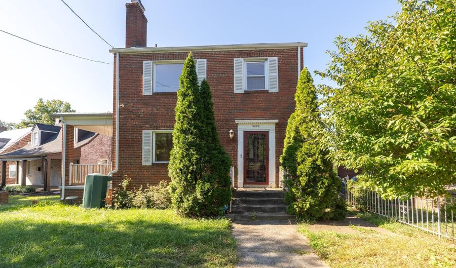 2428 S DAKOTA Ave NE, Washington, DC 20018 - 4 Beds, 2 Bath
