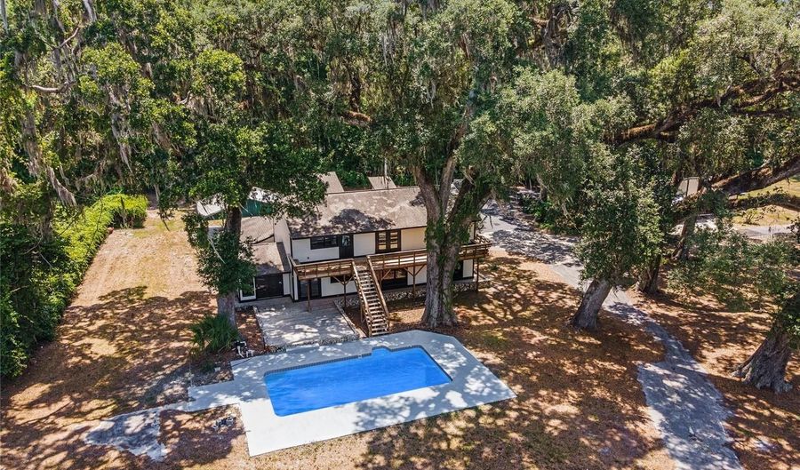 14260 NE 40TH Ct, Anthony, FL 32617 - 4 Beds, 4 Bath