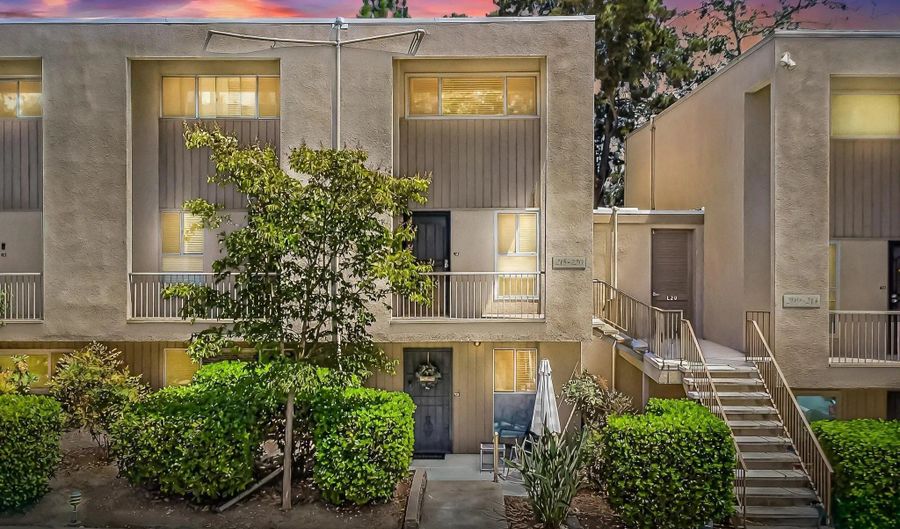5700 Baltimore Dr 215, La Mesa, CA 91942 - 2 Beds, 2 Bath