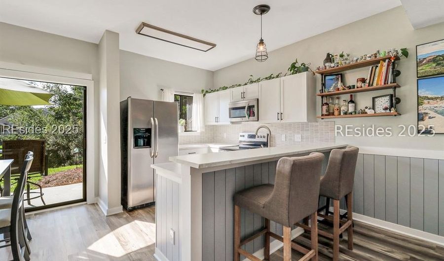 5 Gumtree Rd H-3, Hilton Head Island, SC 29926 - 1 Beds, 2 Bath