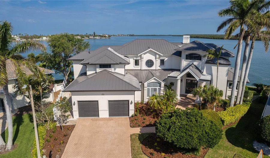 900 HARBOR Is, Clearwater, FL 33767 - 6 Beds, 5 Bath