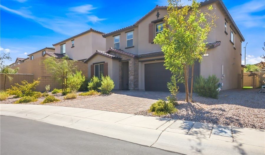 101 Bella Nice Dr, Henderson, NV 89015 - 3 Beds, 3 Bath