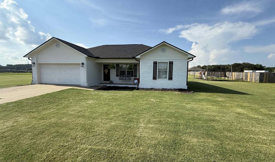 150 Lloyd Henderson Rd, Beebe, AR 72012 - 3 Beds, 2 Bath