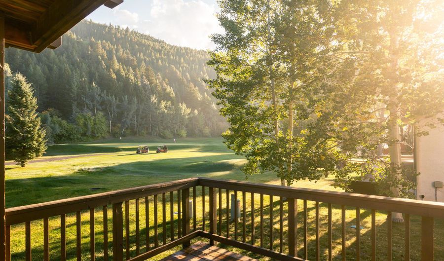 588 Stone Creek Dr W, Avon, CO 81620 - 3 Beds, 3 Bath