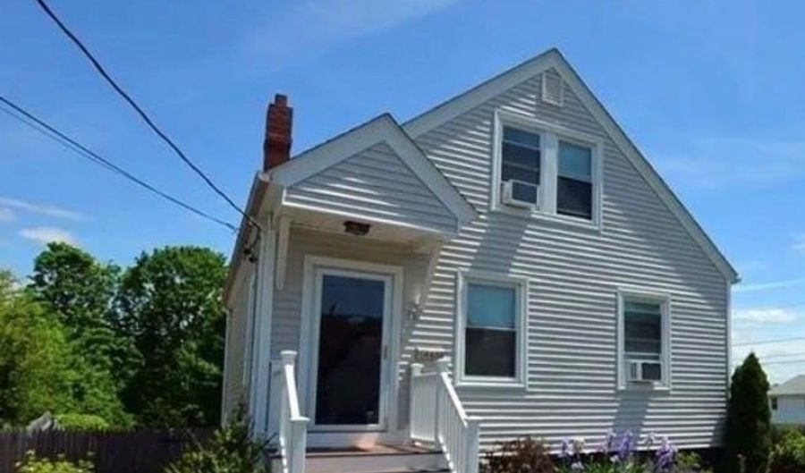 46 Irving St, North Providence, RI 02904 - 3 Beds, 2 Bath