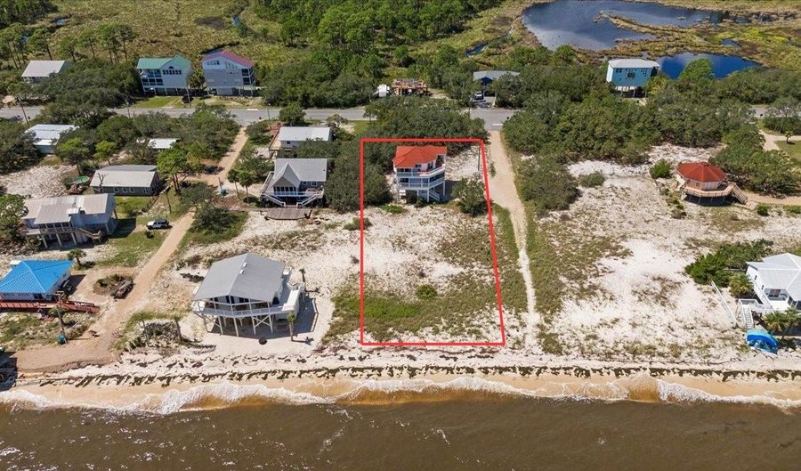 6 Kingfish St, Alligator Point, FL 32346 - 4 Beds, 3 Bath