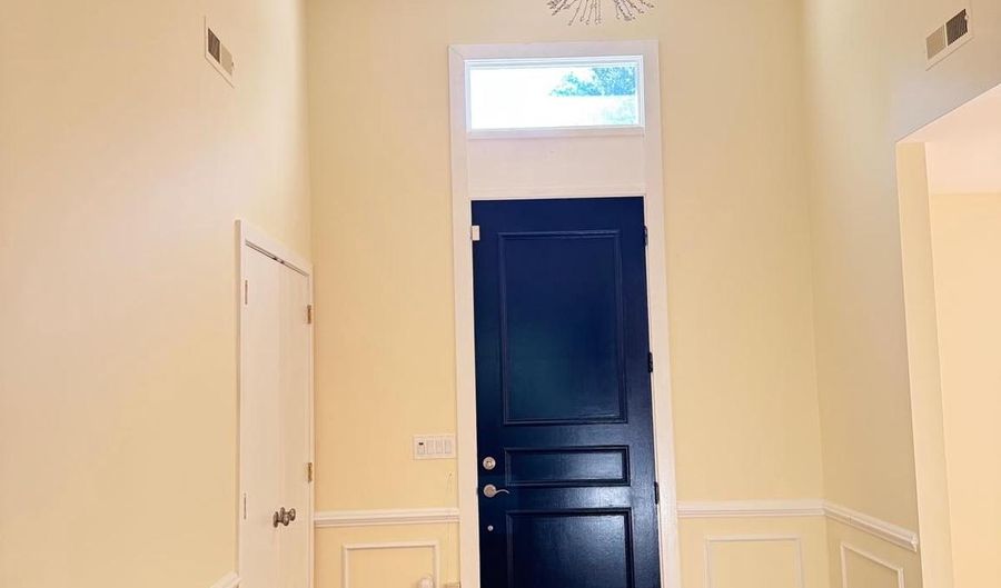 7913 CHARLESTON Ct, Bethesda, MD 20817 - 4 Beds, 4 Bath