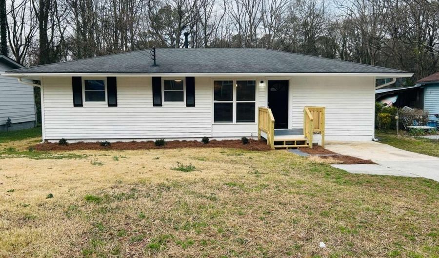 2049 Phillips, Atlanta, GA 30315 - 4 Beds, 2 Bath