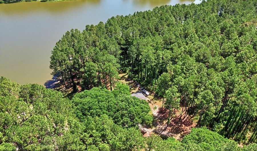 501 Southern Lks, Arabi, GA 31712 - 3 Beds, 2 Bath