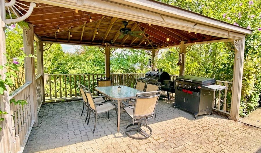 534 State Route 885, Jefferson Hills, PA 15025 - 3 Beds, 2 Bath