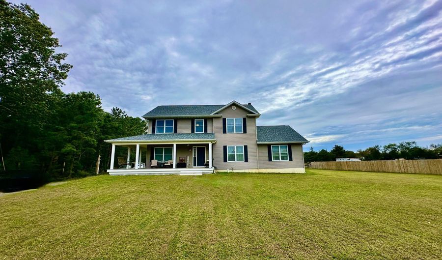 1553 Main St, Barnegat, NJ 08005 - 4 Beds, null Bath