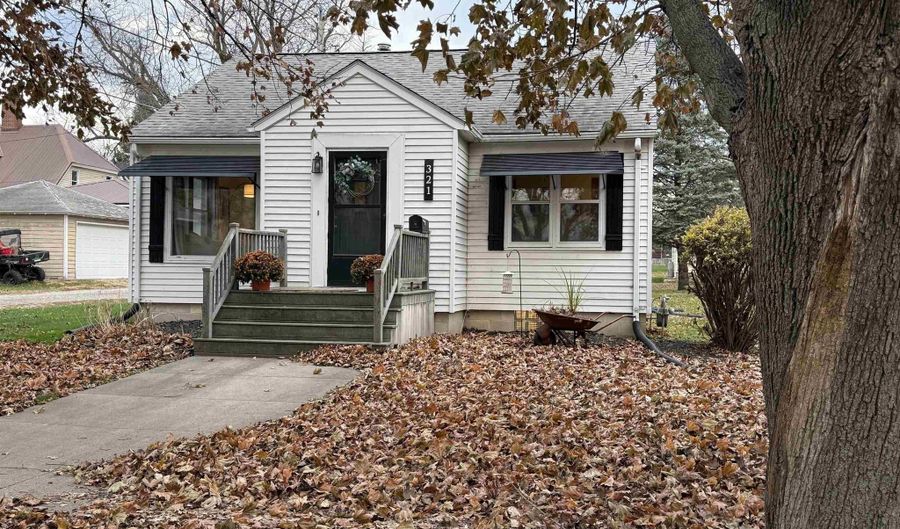 321 State St, Ackley, IA 50601 - 2 Beds, 1 Bath