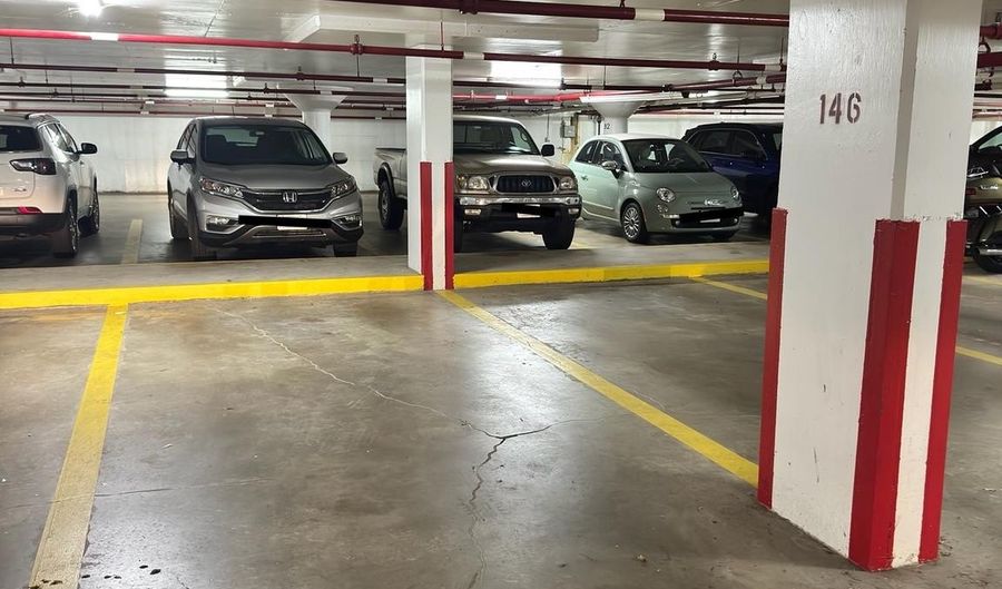 1300 ARMY NAVY Dr 124, Arlington, VA 22202 - 1 Beds, 1 Bath