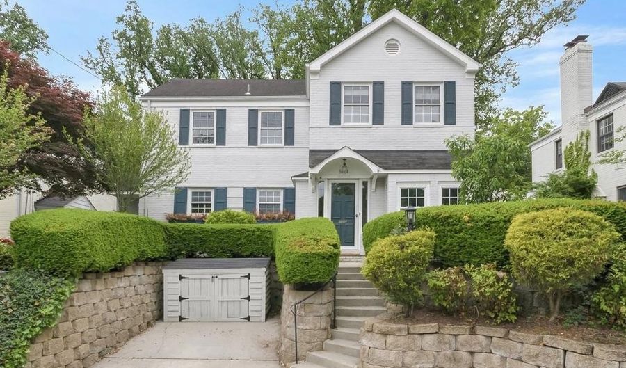 5714 HUNTINGTON Pkwy, Bethesda, MD 20814 - 5 Beds, 5 Bath