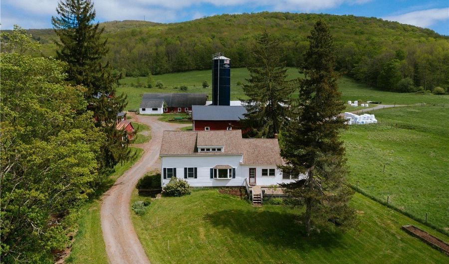 2400 Gladstone Hollow Rd, Andes, NY 13731 - 4 Beds, 2 Bath