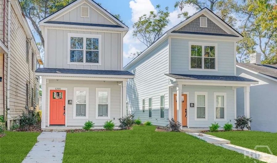1205 E Bolton St, Savannah, GA 31404 - 2 Beds, 3 Bath