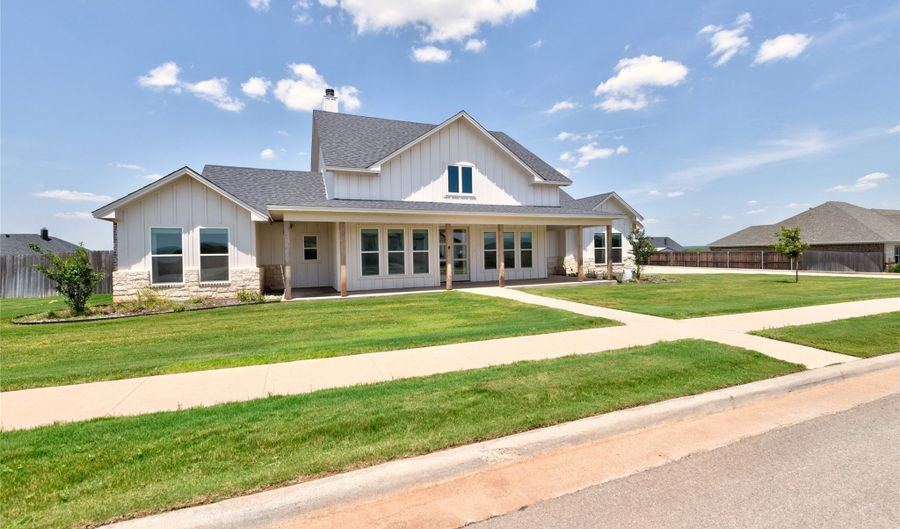 120 Long Ranger Rd, Abilene, TX 79602 - 4 Beds, 3 Bath